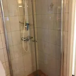 Koselig Nyoppusset 3 Roms Med Egen Parkeringsplass I Rolige Omgivelse Naer Sjoen, 2 Mil Nord For Sentrum. * Bergen